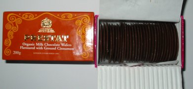 Prestat cinnamon chocolate wafers with organic milk chocolate
