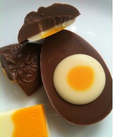 Solid Chocolate Half Egg – Florence's Chocolates