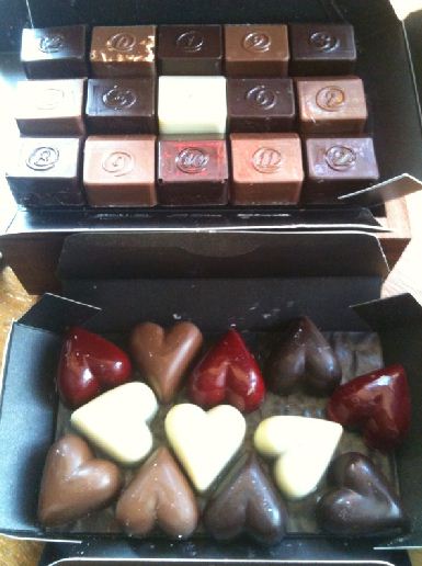 zChocolat Touche Valentines Chocolates Review