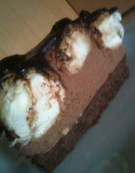 English Cheesecake Company Chocolate Truffle Profiterole Smash Cheesecake