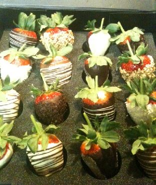 Berry Temptation Chocolate Covered Strawberries