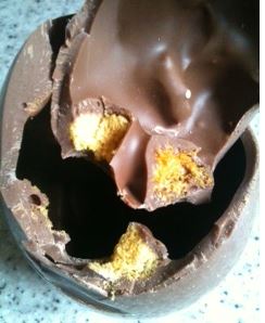 Chocolate Society Hokey Pokey Easter Egg
