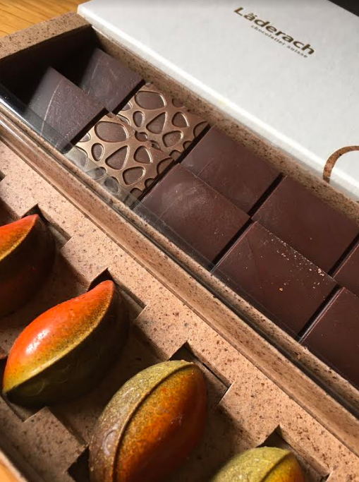 Image of Elias Laderach chocolate box inside view